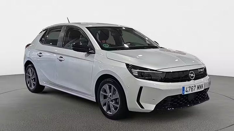 Opel Corsa • 2024 • 25,466 km 2