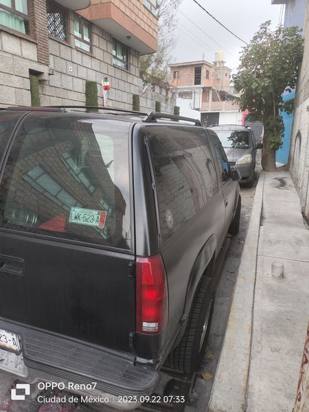 Chevrolet Silverado 2500 • 1997 • 200,000 km 16