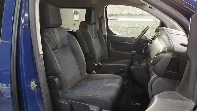 Peugeot 1007 • 2018 • 117,724 km 8