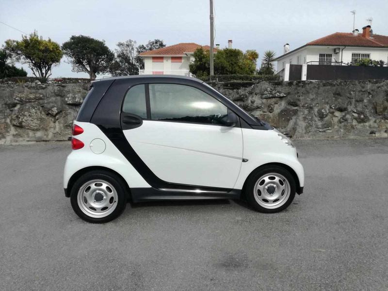 Smart fortwo • 2013 • 33,357 km 5