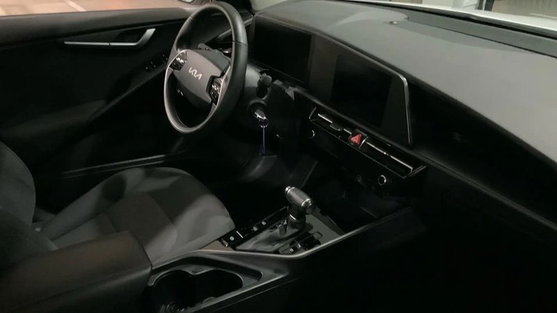 Kia Niro • 2023 • 33,400 km 7