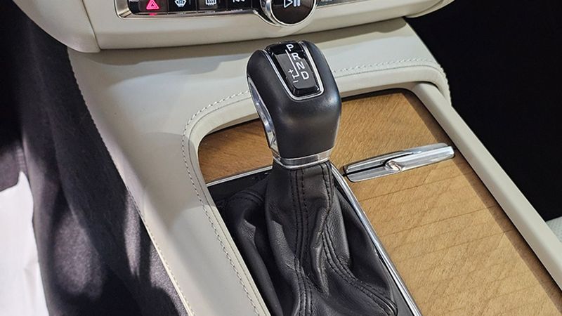 Volvo S90 • 2019 • 19,670 km 6