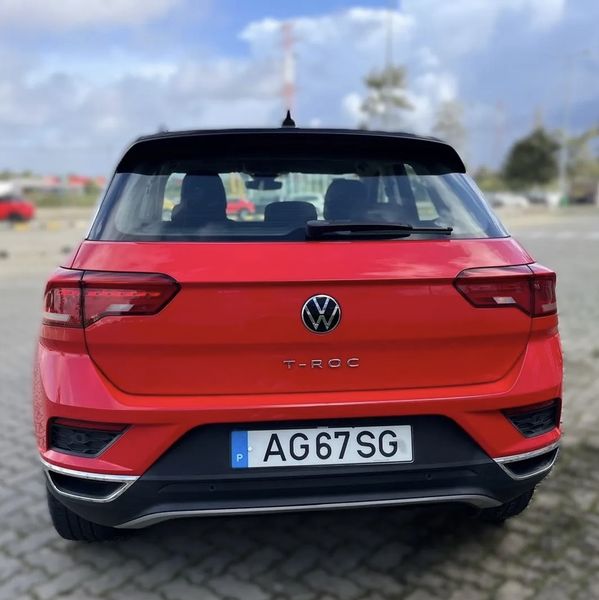 Volkswagen T-Cross • 2021 • 82,000 km 2