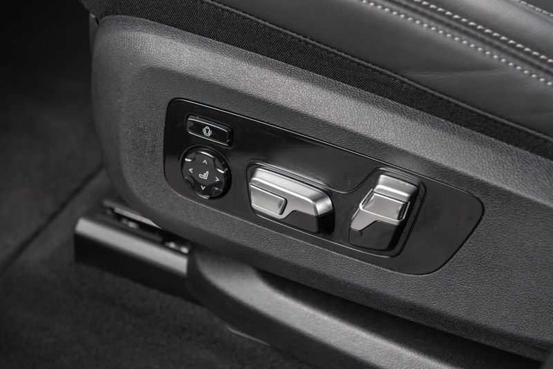 BMW X6 • 2020 • 55,000 km 9