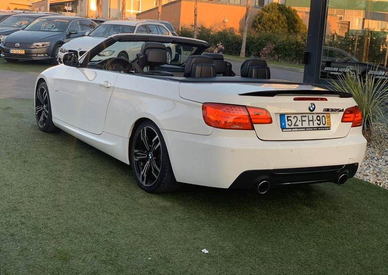 BMW 316i • 2008 • 180,000 km 2