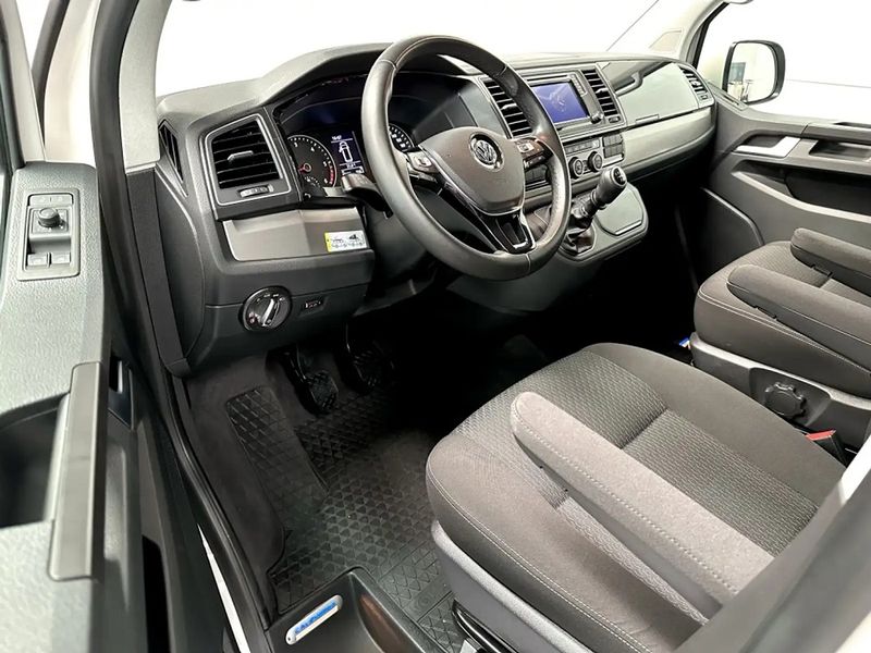 Volkswagen T5 • 2017 • 44,000 km 5