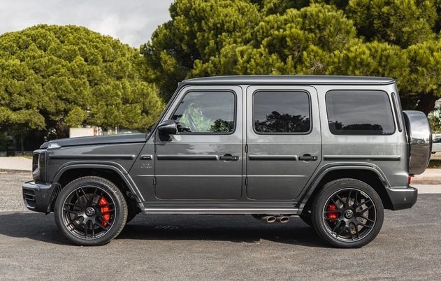 Mercedes-Benz G-Class • 2019 • 30,800 km 3