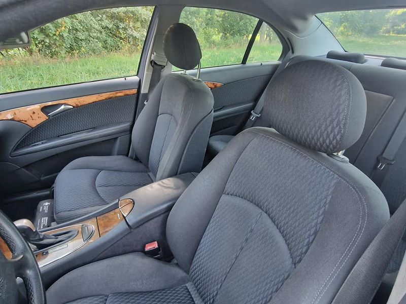 Mercedes-Benz E • 2004 • 332,000 km 4