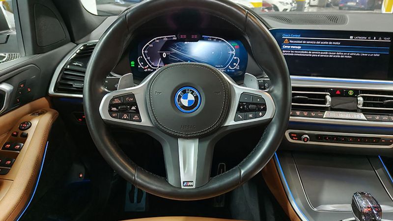 BMW X5 • 2022 • 14,035 km 22