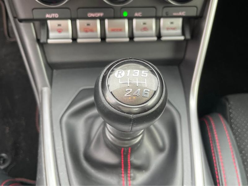 Subaru BRZ • 2023 • 14,835 km 6