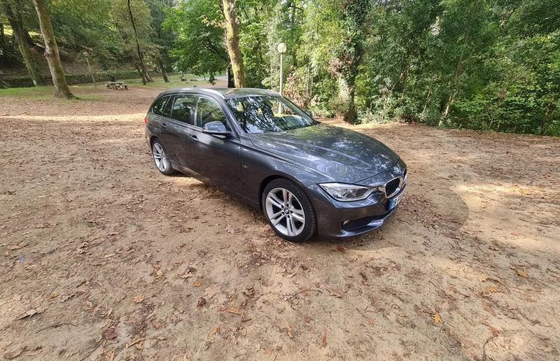 BMW 3 Series • 2015 • 79,000 km 1