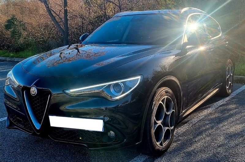 Alfa Romeo Stelvio • 2019 • 82,500 km 1