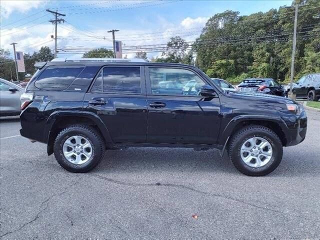 Toyota 4 Runner Limited • 2019 • 32,359 km 1