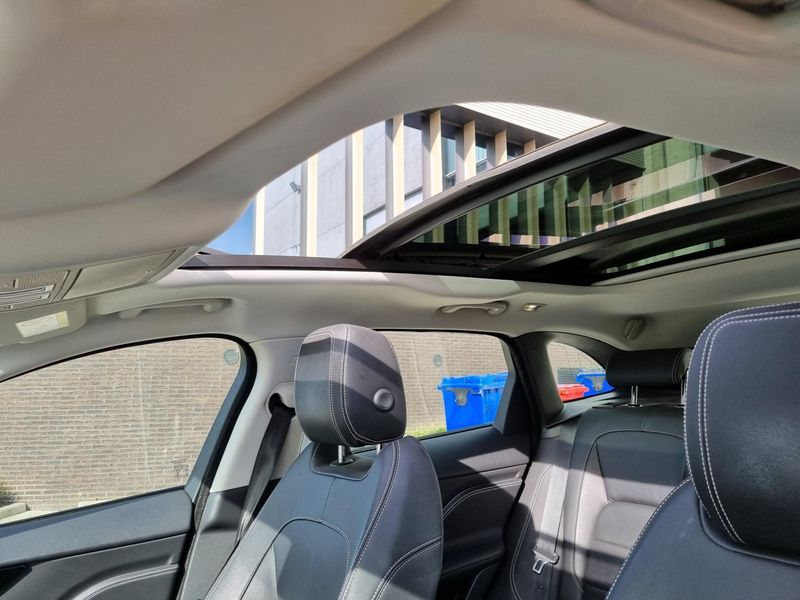 Jaguar F-Pace • 2018 • 172,000 km 5