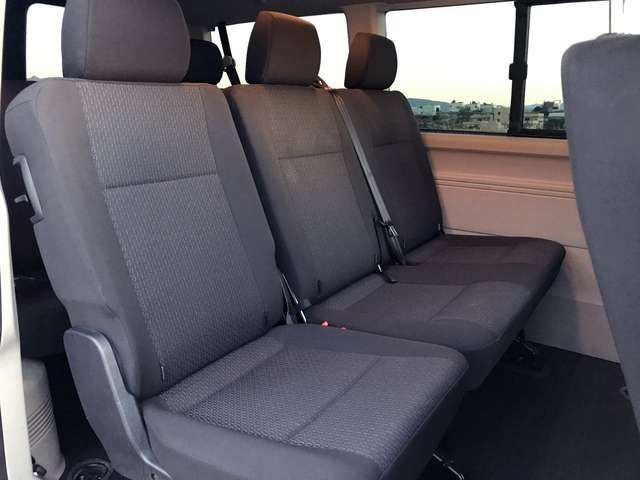 Volkswagen T5 Caravelle • 2017 • 208,089 km 4