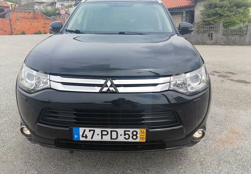 Mitsubishi Outlander • 2014 • 109,999 km 1