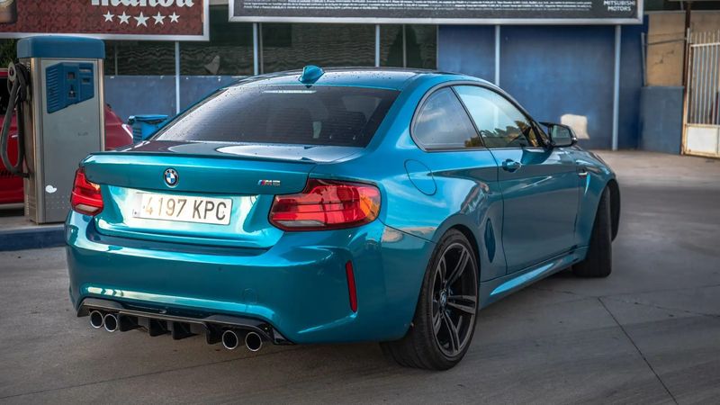 BMW 2 Series • 2018 • 61,300 km 4