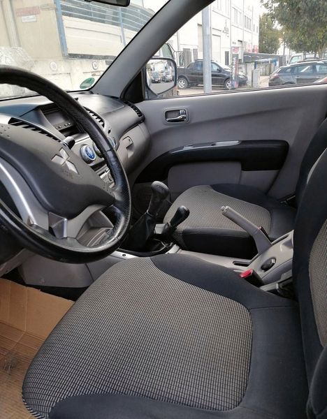 Mitsubishi L200 • 2010 • 159,999 km 3