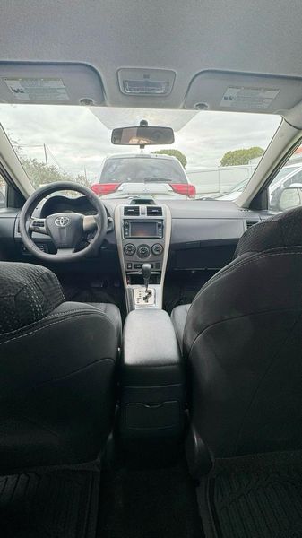 Toyota Corolla • 2013 • 144,000 km 8