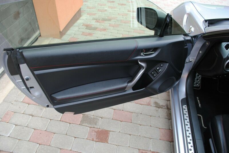 Subaru BRZ • 2015 • 131,000 km 13