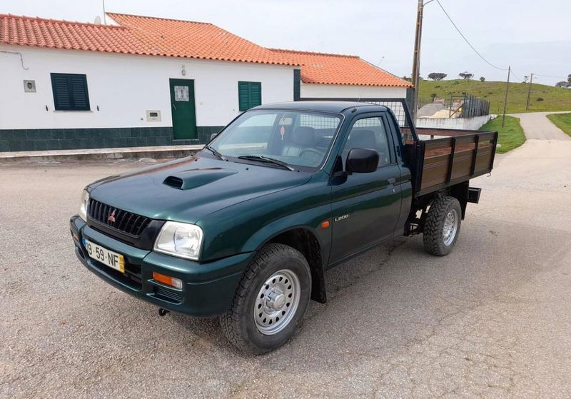 Mitsubishi L200 • 1999 • 250,000 km 5
