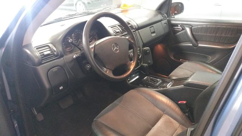 Mercedes-Benz E-320 • 2005 • 111 km 4