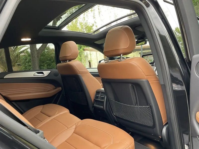 Mercedes-Benz 200 - 300 • 2018 • 121,000 km 7