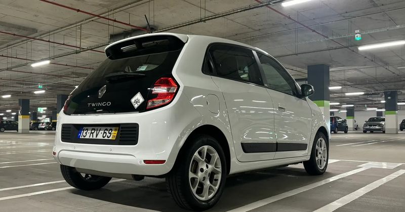 Renault Twingo • 2016 • 54,185 km 4