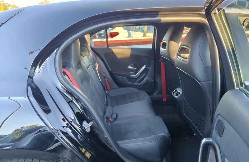 Mercedes-Benz A-Class • 2023 • 39,507 km 14