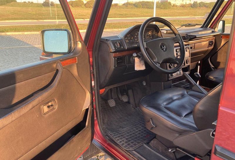 Mercedes-Benz G-Class • 1994 • 141,000 km 3