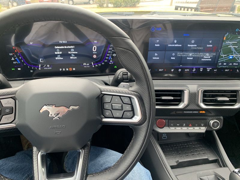 Ford Mustang • 2025 • 2,600 km 7