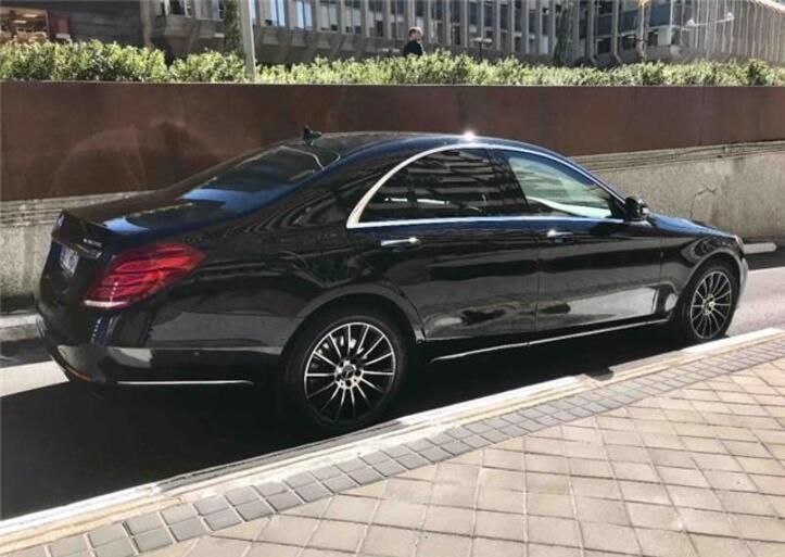 Mercedes-Benz S • 2014 • 119,800 km 4