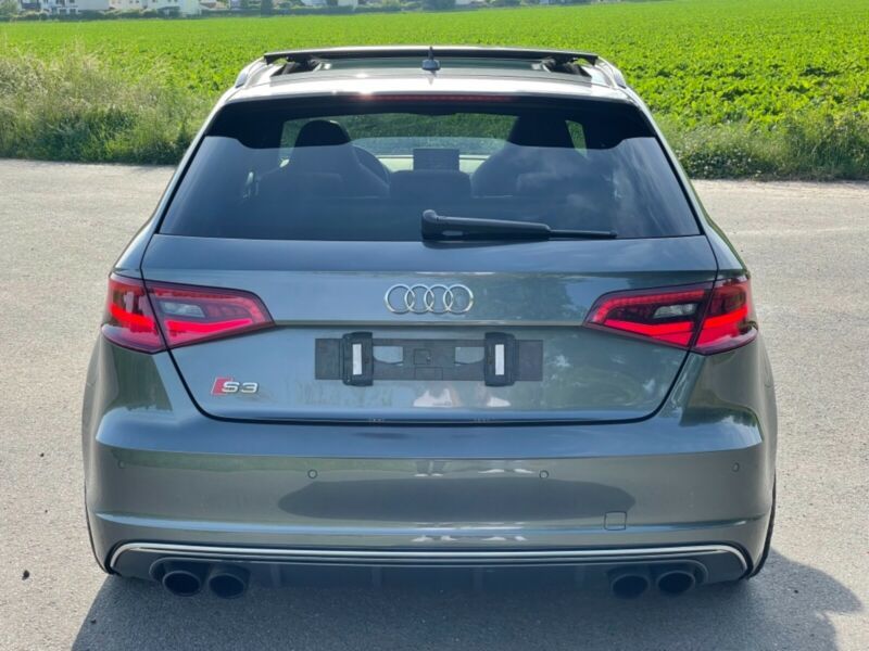 Audi S3 • 2016 • 129,500 km 7