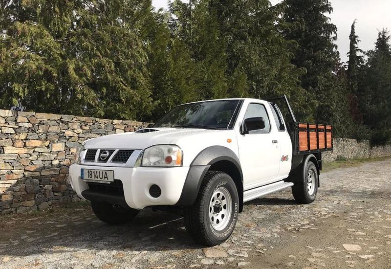 Nissan Navara • 2003 • 240,000 km 3