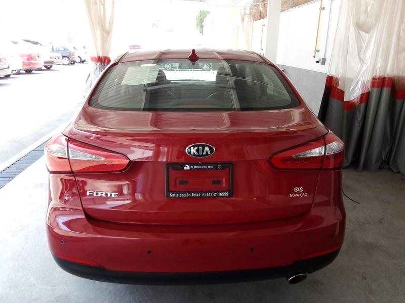 Kia Rio sedan • 2016 • 147,000 km 30