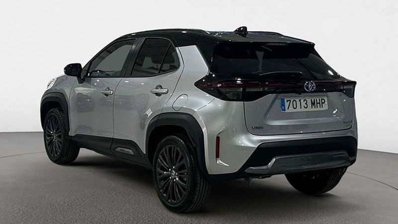 Toyota Yaris • 2023 • 12,564 km 7