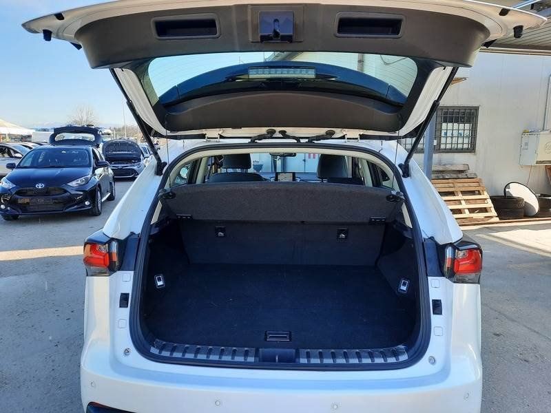 Lexus NX • 2017 • 122,657 km 7