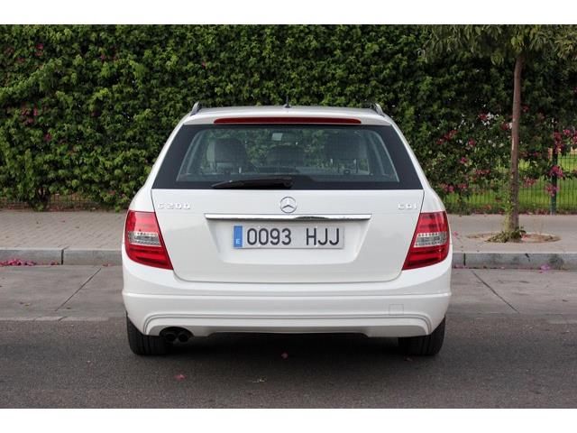 Mercedes-Benz C-Class • 2012 • 194,000 km 7