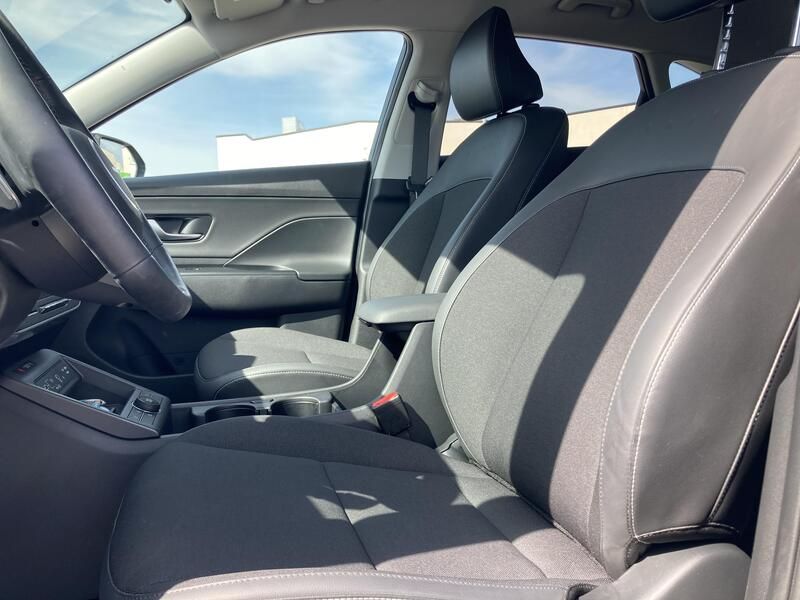 Hyundai Kona • 2024 • 9,678 km 23