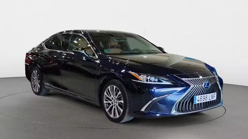 Lexus ES • 2021 • 43,266 km 1