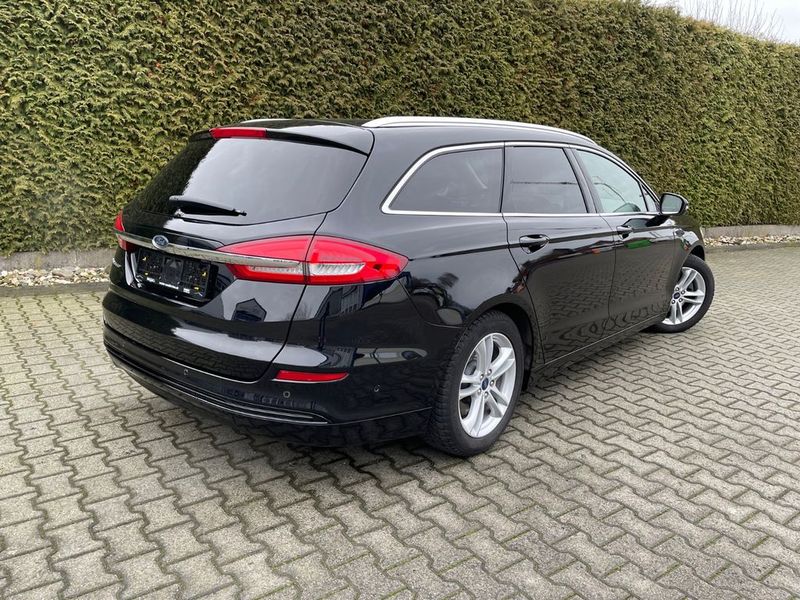 Ford Mondeo • 2018 • 41,000 km 4