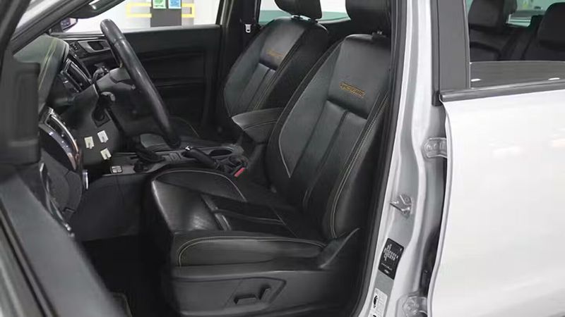 Ford Ranger • 2020 • 129,764 km 18