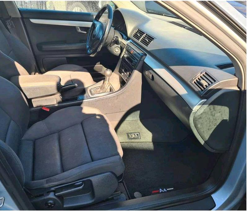 Audi A4 • 2002 • 249,999 km 3
