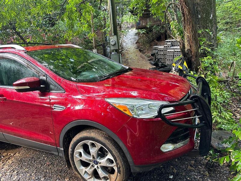 Ford Escape • 2014 • 222,156 km 8