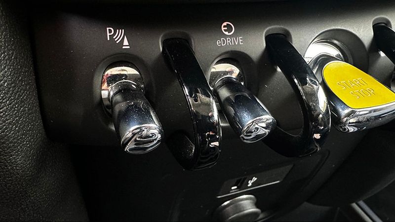 MINI Countryman • 2021 • 15,838 km 4