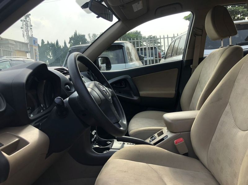 Toyota RAV4 EV • 2016 • 50,000 km 2