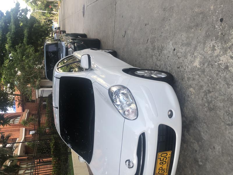 Nissan March • 2014 • 79,000 km 9