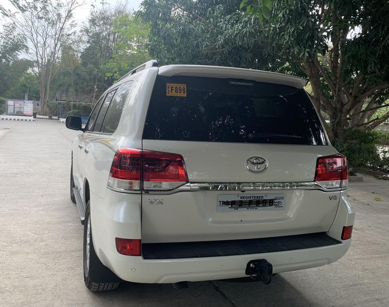 Toyota Land Cruiser • 2019 • 4,120 km 2