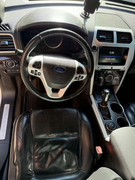 Ford Escape • 2013 • 149,000 km 4