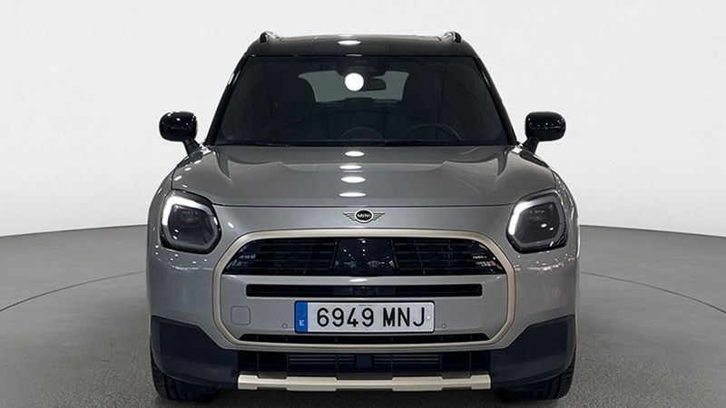 MINI Countryman • 2024 • 4,892 km 1